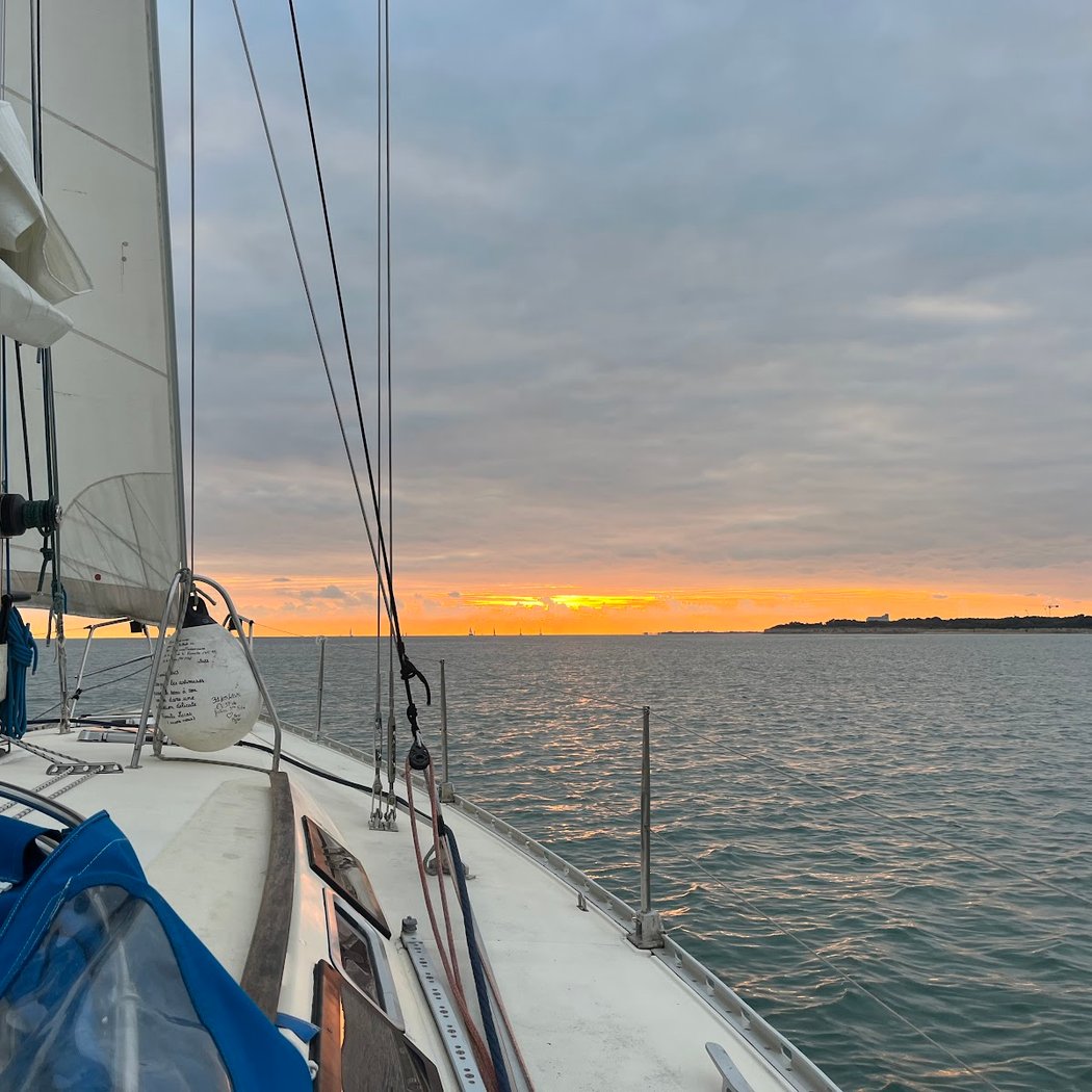 KELONE - Balade en mer La Rochelle - Sortie en voilier depuis le Port des Minimes 3