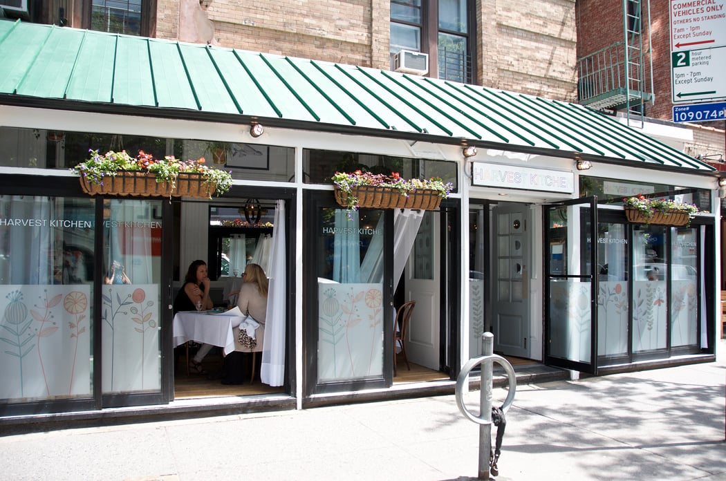 HARVEST KITCHEN 2