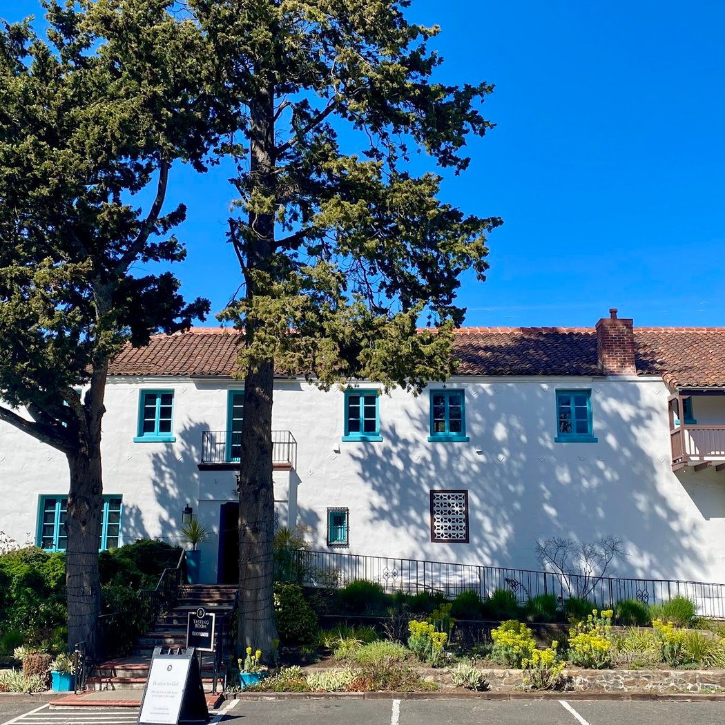 Antonia Bartholomew Legacy Vineyard Tour & Tasting 3