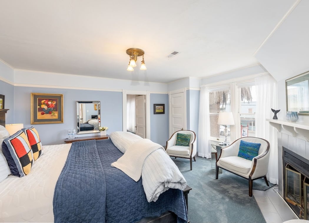 Nantucket Whale Inn 3
