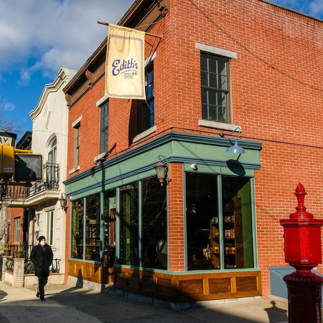 Edith's Eatery & Grocery 3