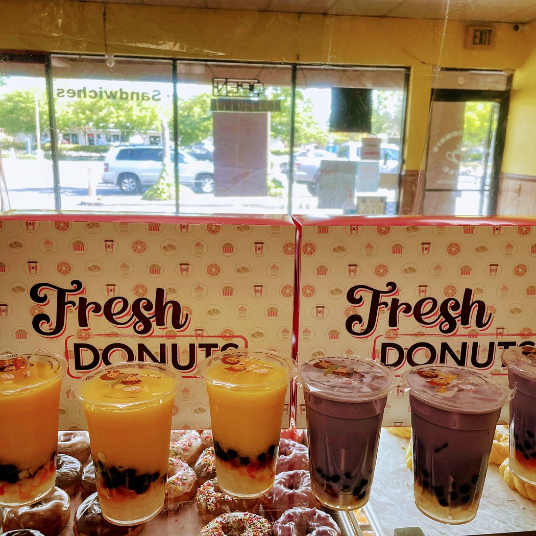 Fresh donuts 3
