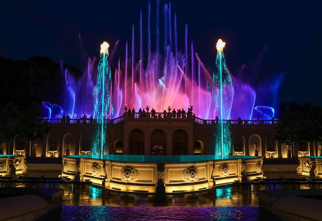 Take Me Out to the Ballgame: Illuminated Fountain Performance 1