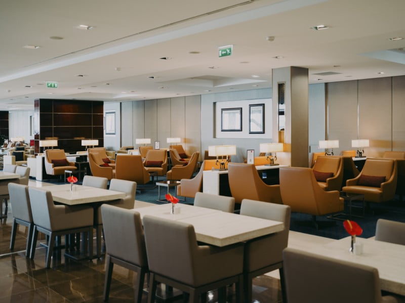 Emirates Lounge 1
