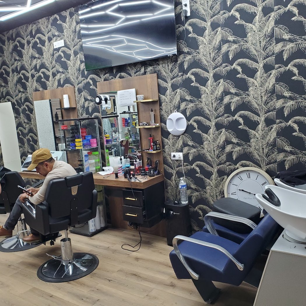Le coiffeur des Sévines 1