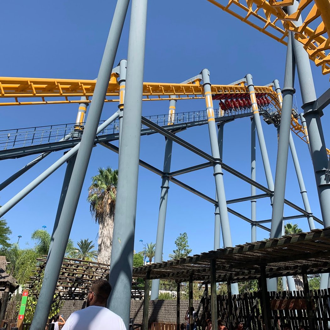 Jaguar Roller coaster 3