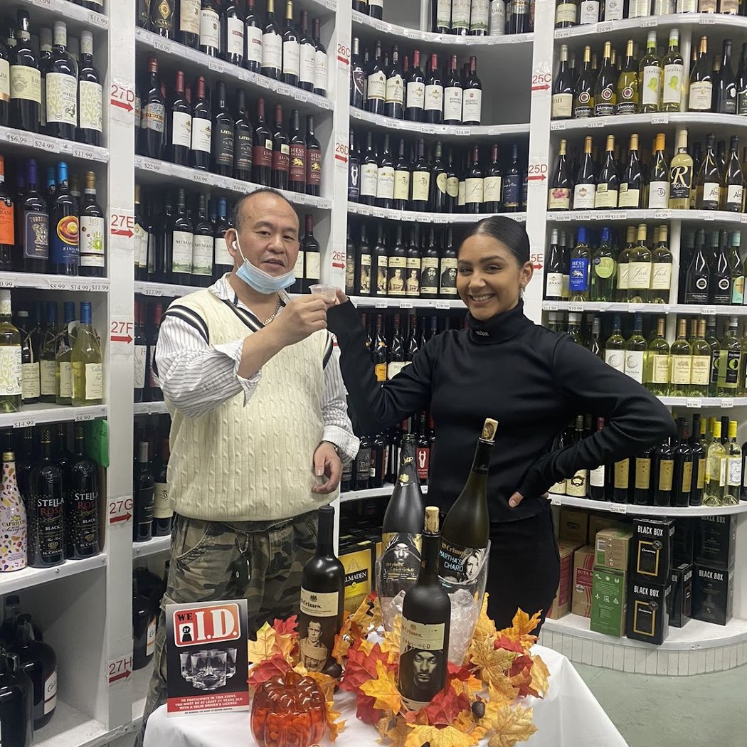 Brand's Wine & Liquor 3