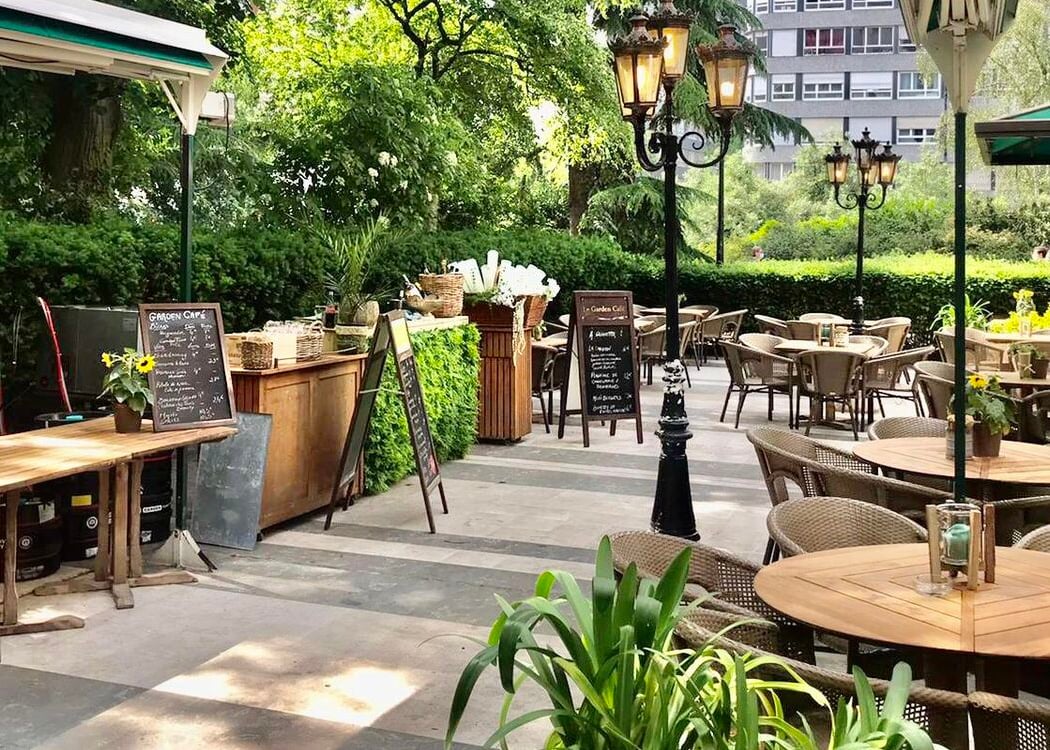 Le Garden Café 2