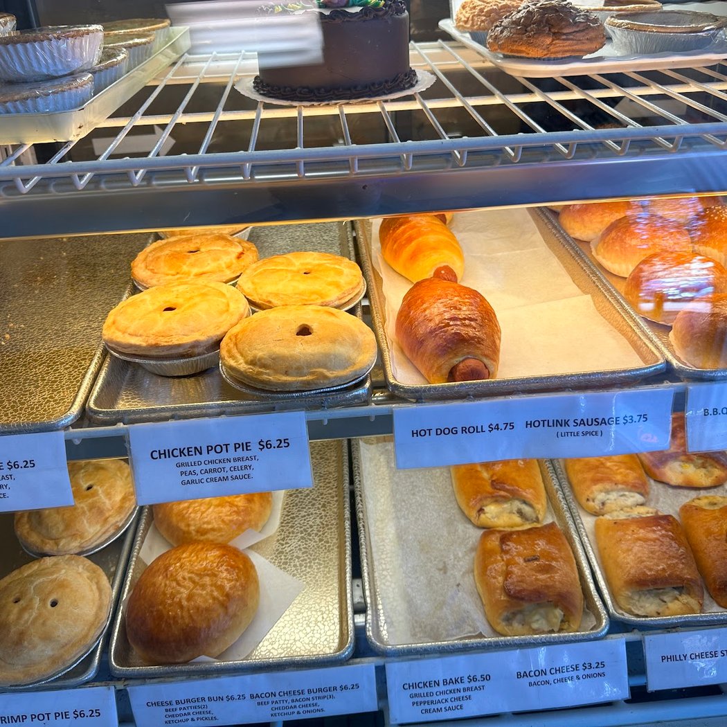 Redhill Cake & Pastry 3