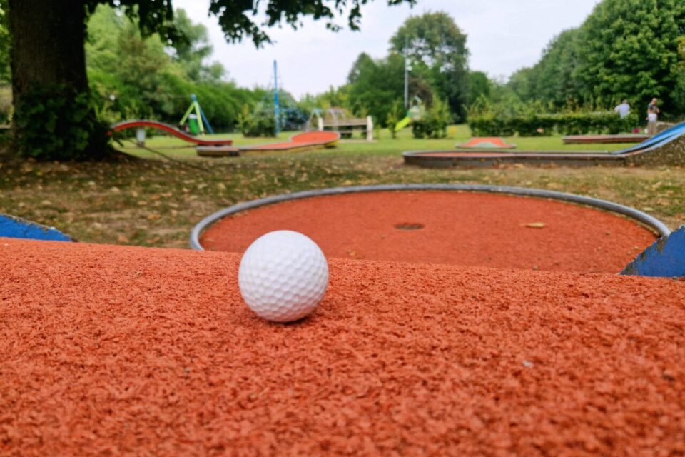 Mini-Golf municipal 1