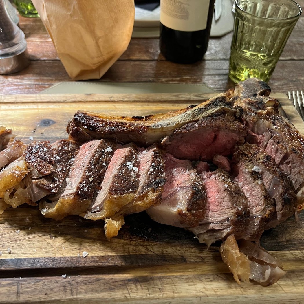 Beppa Fioraia - Osteria con giardino 1