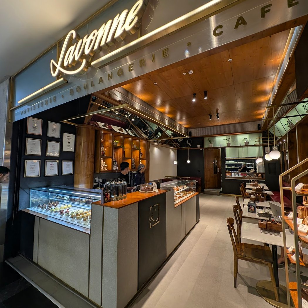 Lavonne Café 2