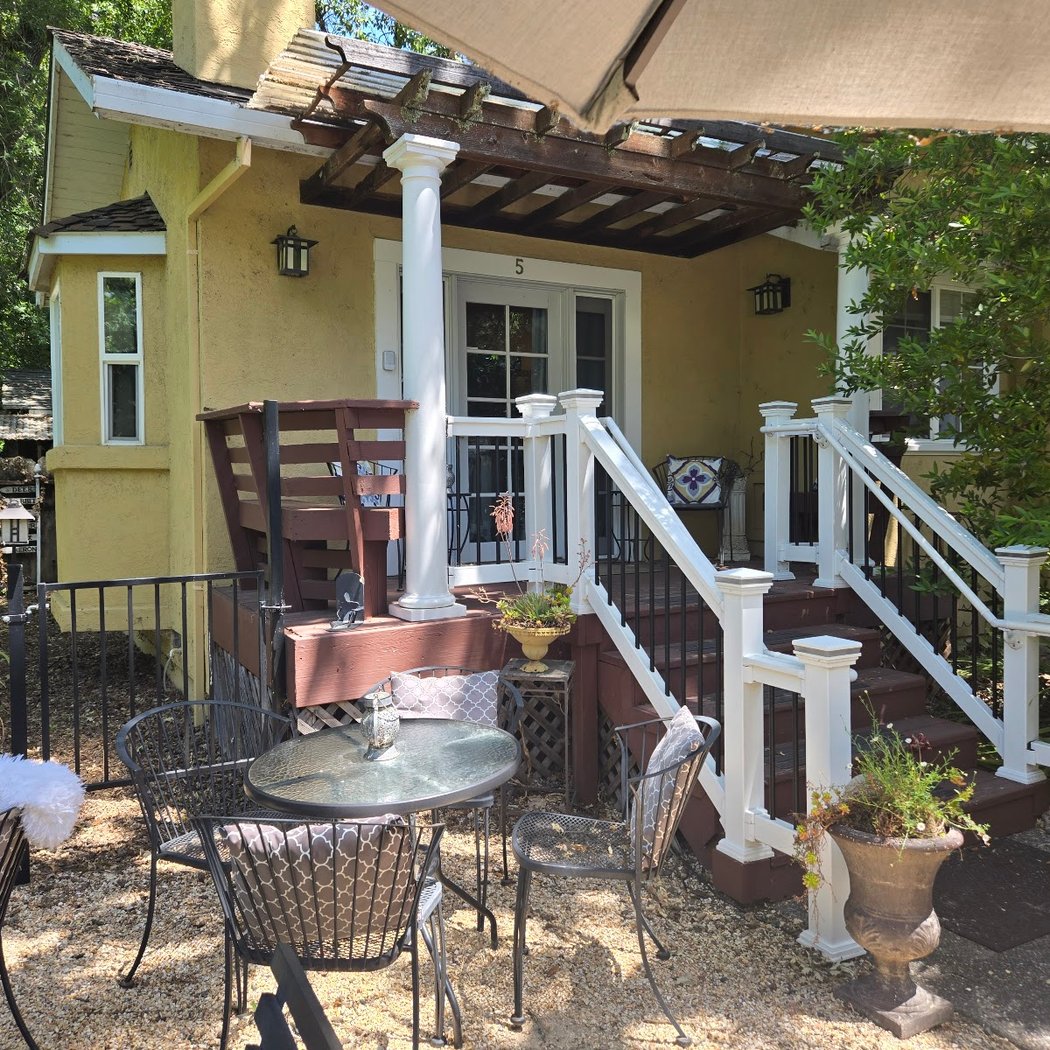 Glen Ellen Inn 2