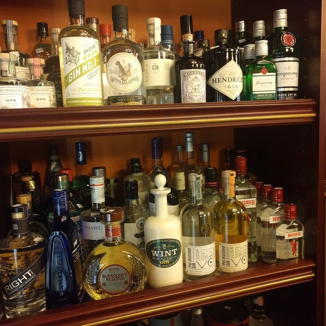Coit Liquors 3