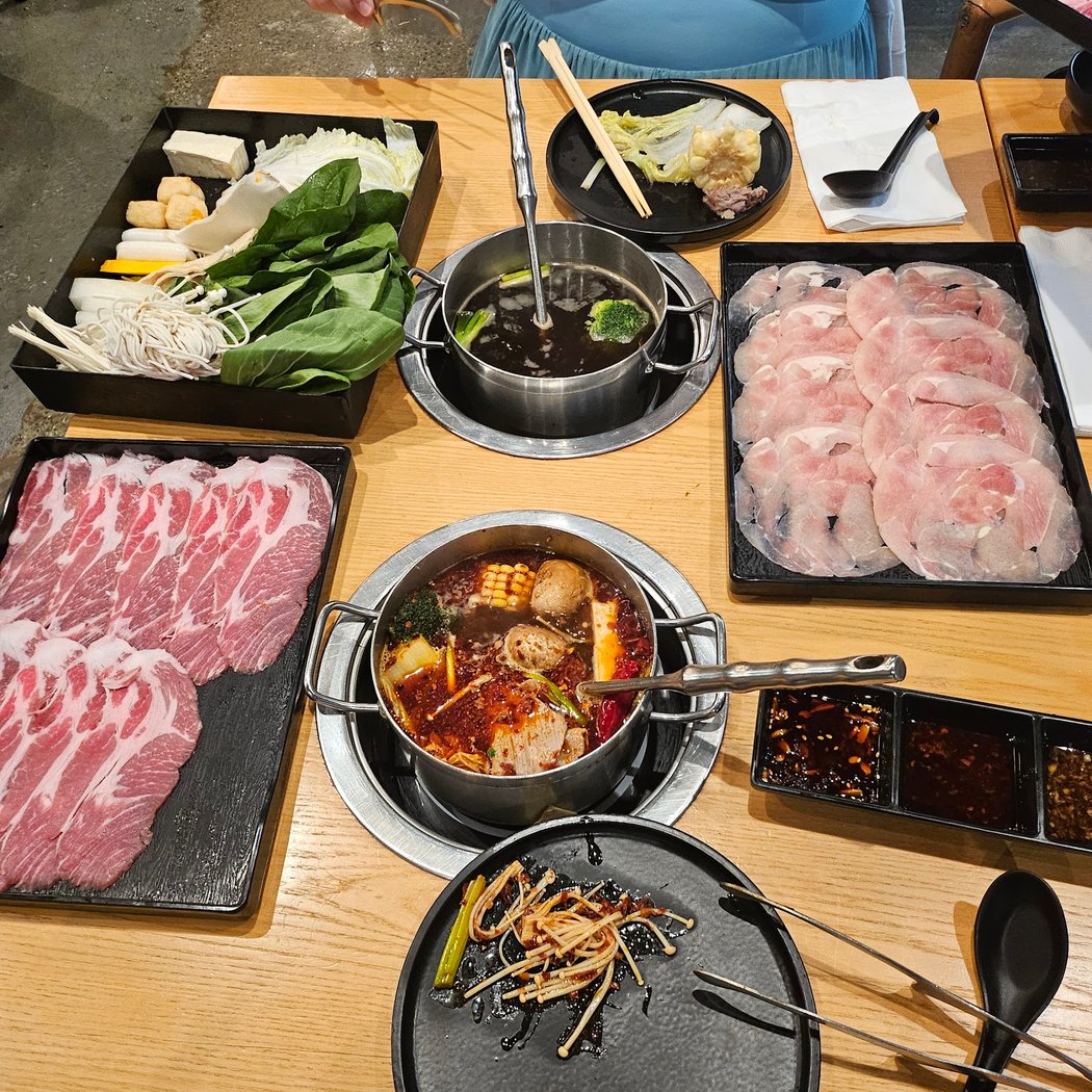 Mumu Hot Pot 3