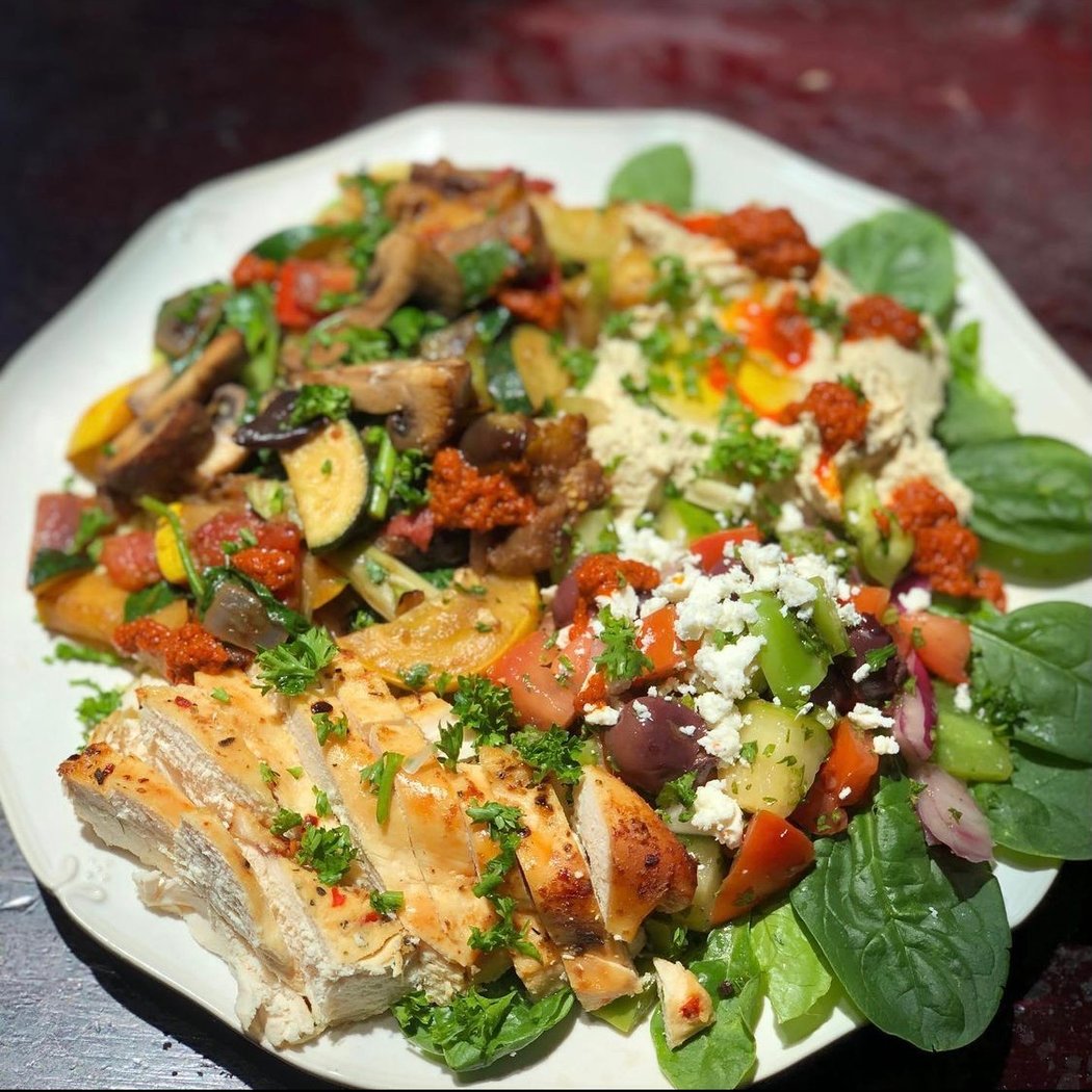Nosh Cafe & Catering 1