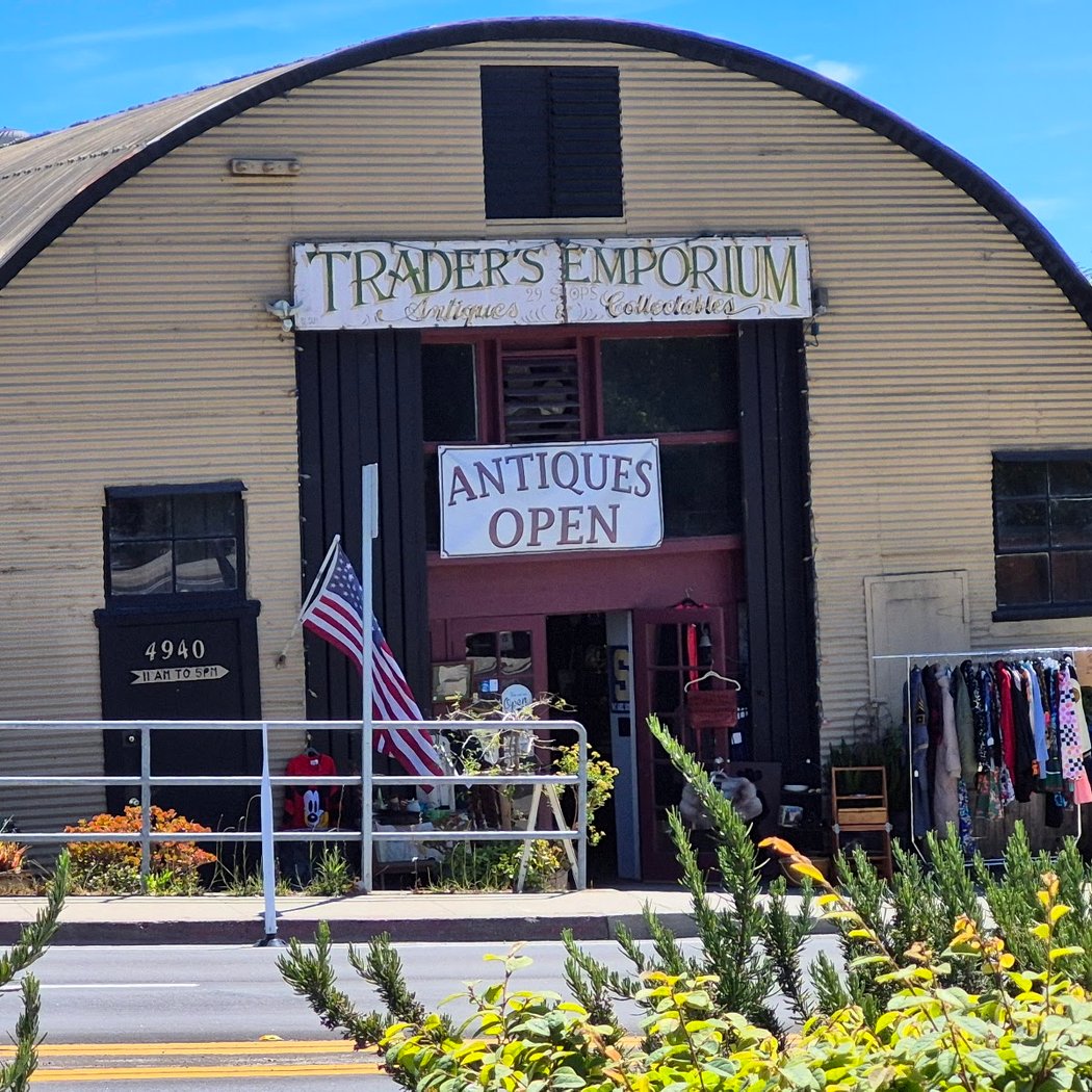Trader's Emporium Antiques 2