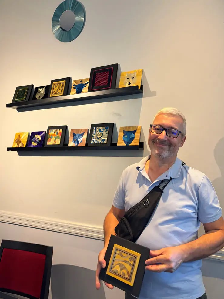 Exposition de marqueterie de paille de l'artiste David Protoy