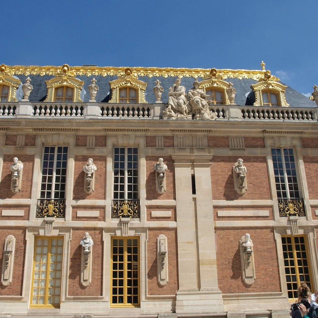 Paris Versailles Association 3