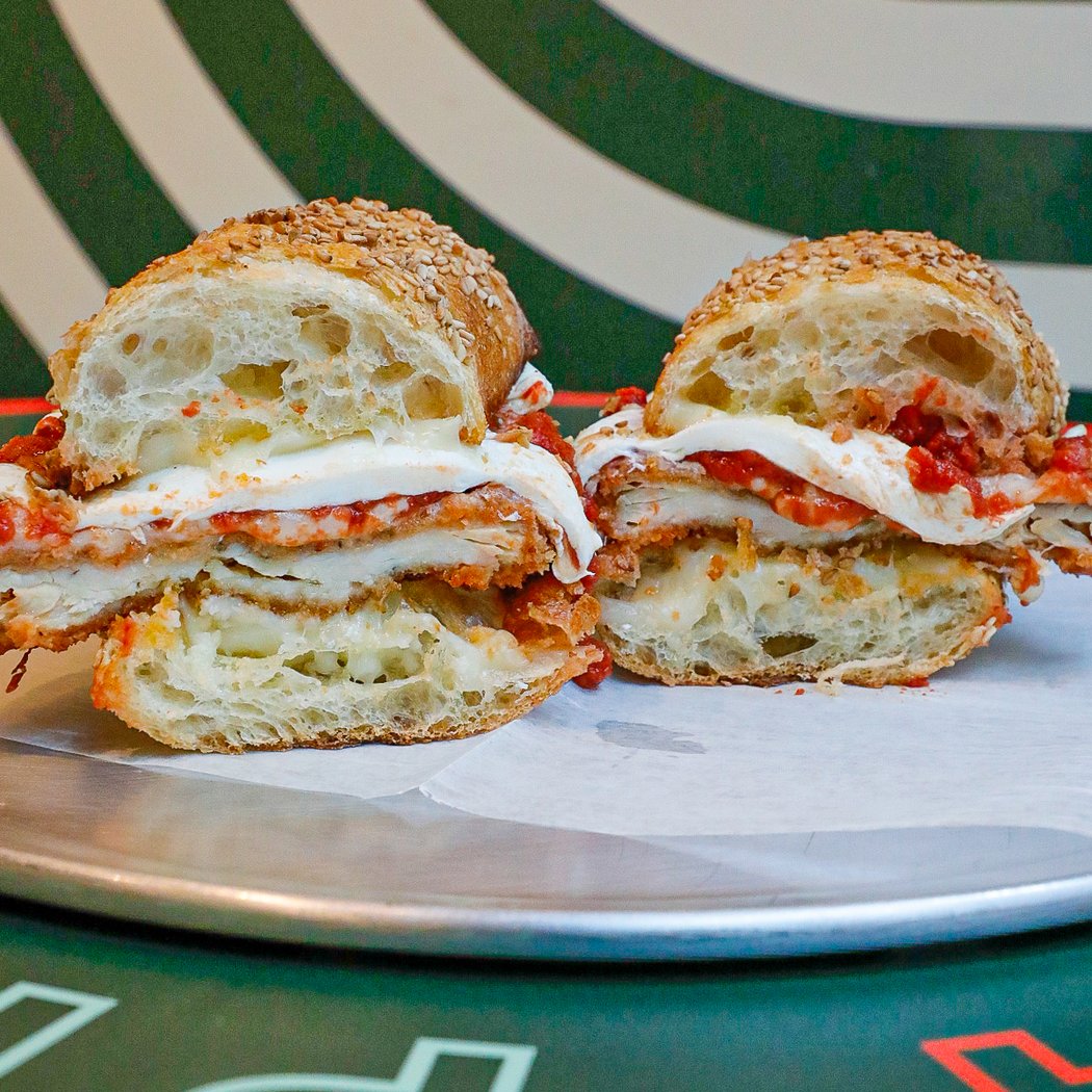 Xeno's Pizza - The Best Pizza Slices in Midtown East NYC 3