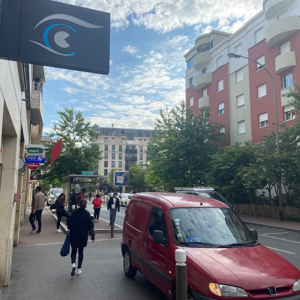 LE CENTRE DE L'OPHTALMOLOGIE SURESNES 3