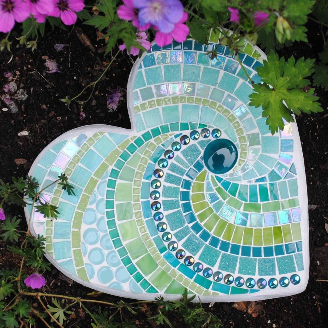 Garden Mosaic Stepping Stone Craft 1