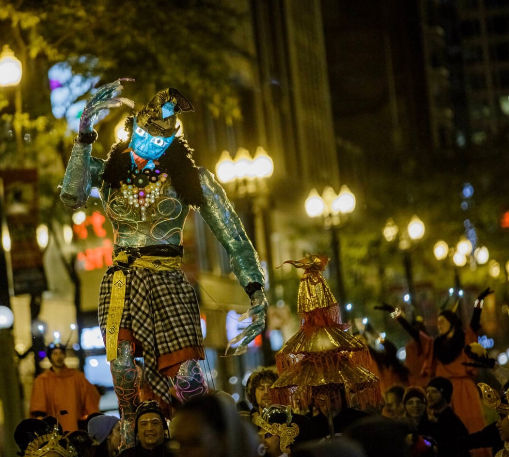 Arts in the Dark Halloween Parade