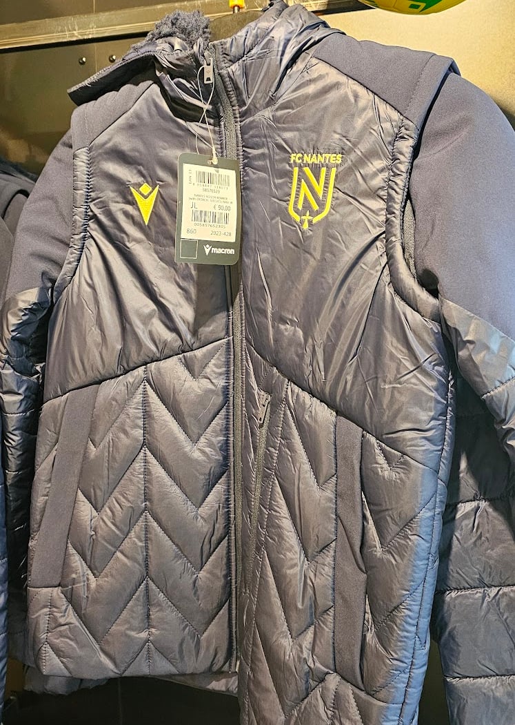 FC Nantes Official Store La Beaujoire 3