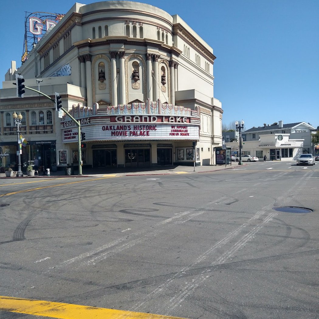 Grand Lake Theater 3