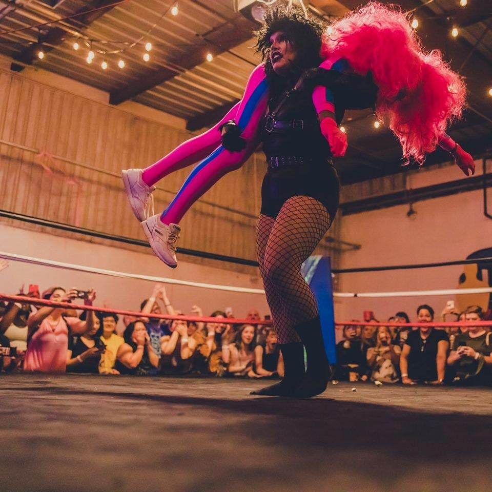 SUCKAPUNCH! Drag Wrestling 3