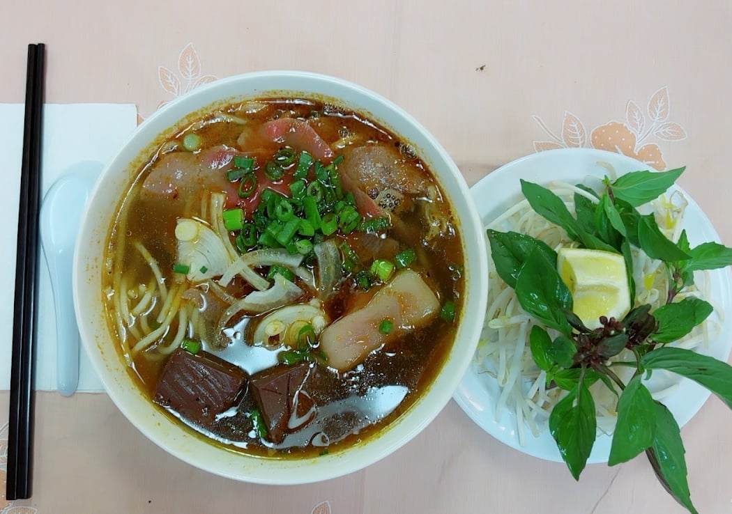 Pho 808 3