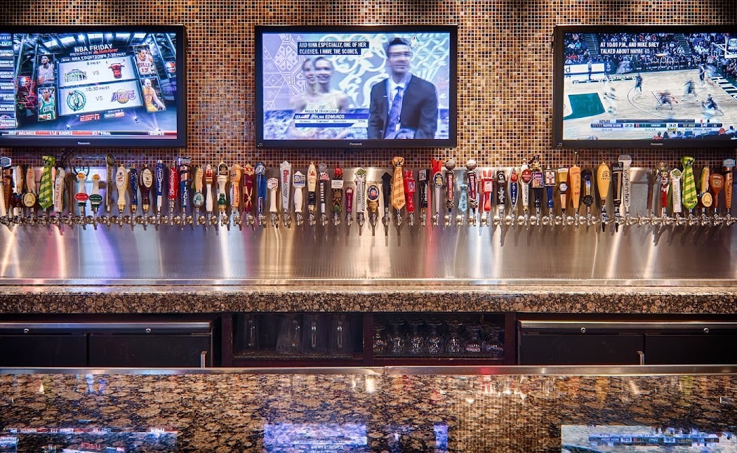 Hudson Grille Sandy Springs 2