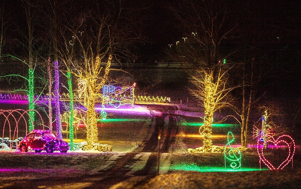 Sullivan 180 Walk-Thru Mondays at Peace, Love & Lights 1