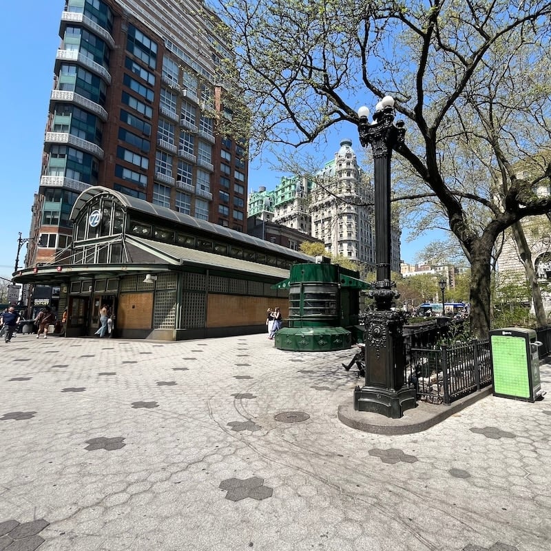 Verdi Square 2