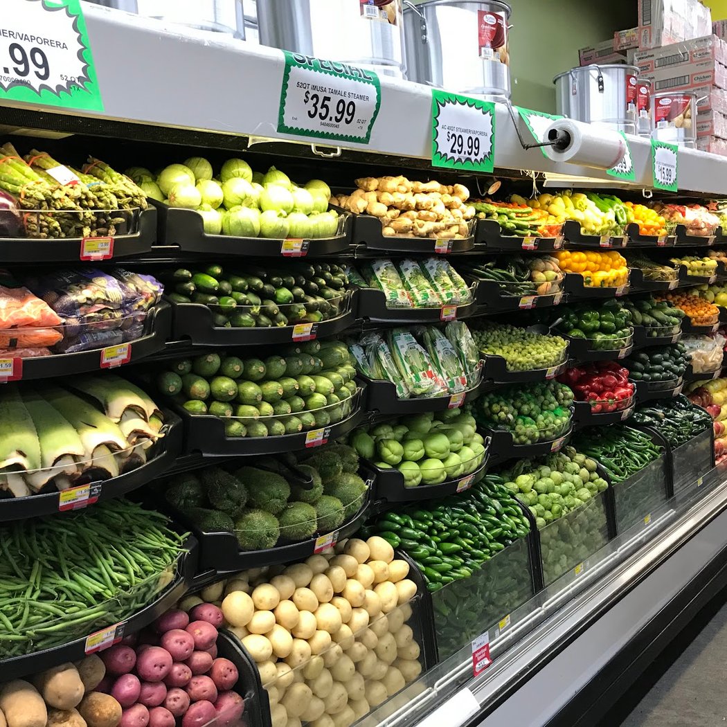 Arteaga's Food Center 3