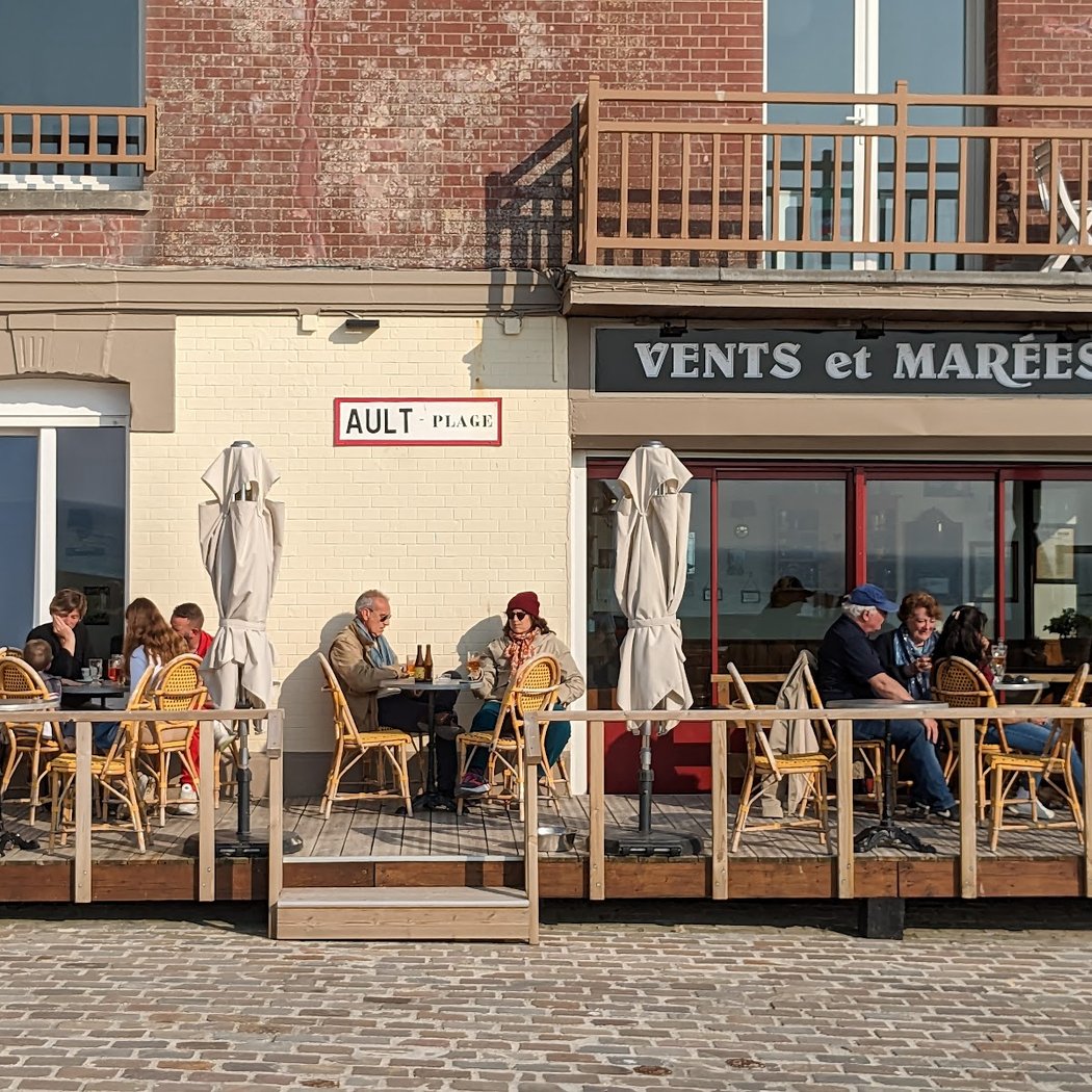 AUX VENTS ET MAREES 2