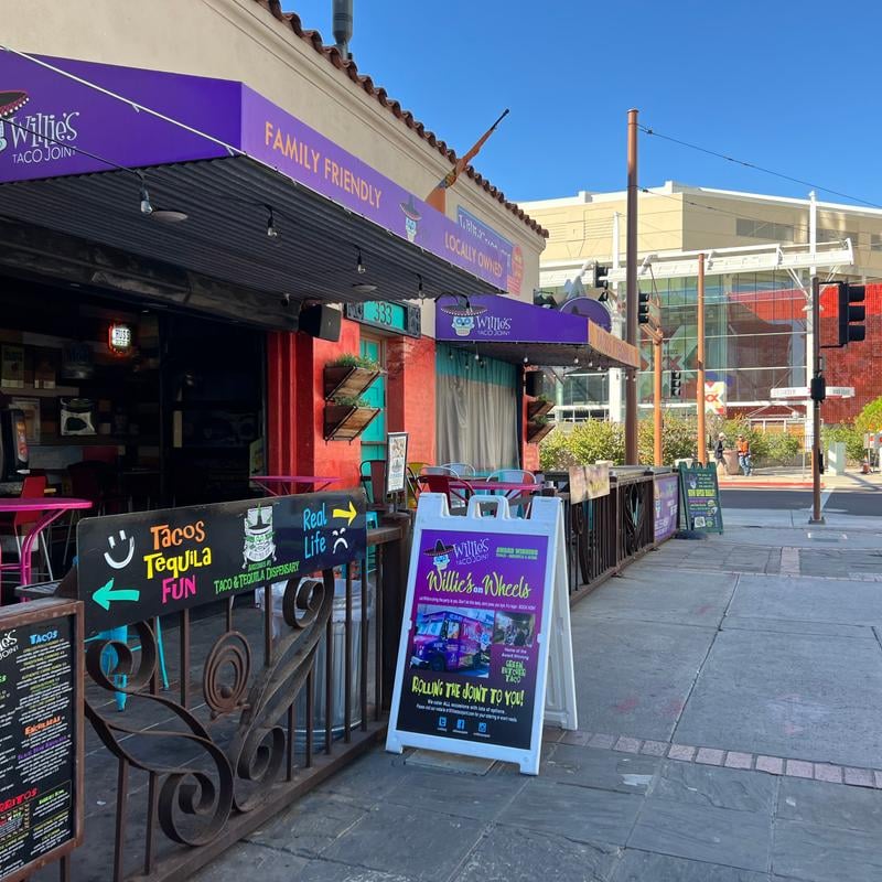 Willie's Taco Joint 2