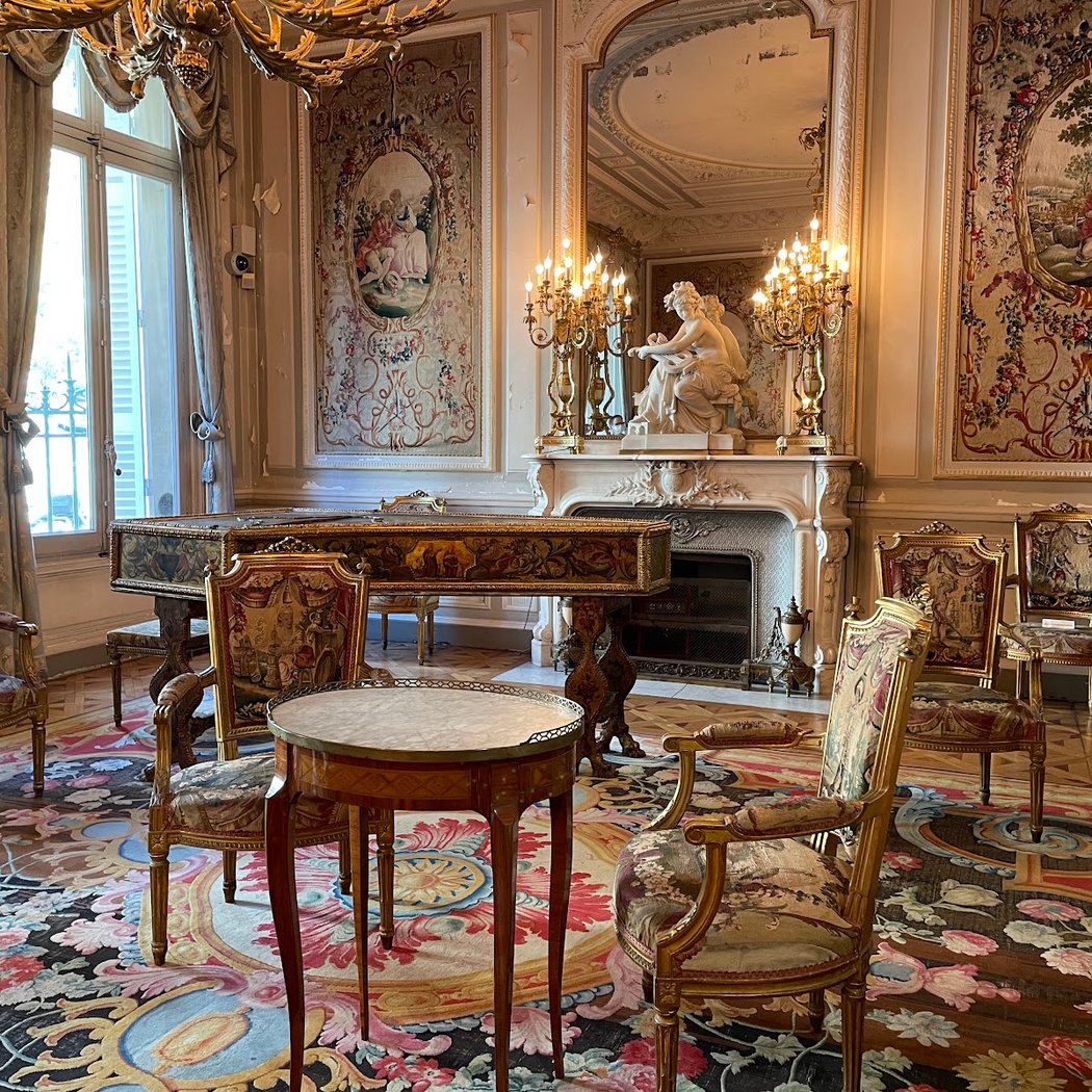 Guided public tours 4