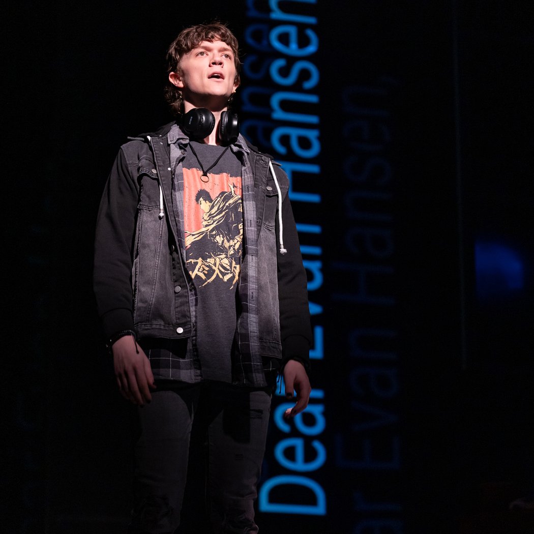 Dear Evan Hansen 4