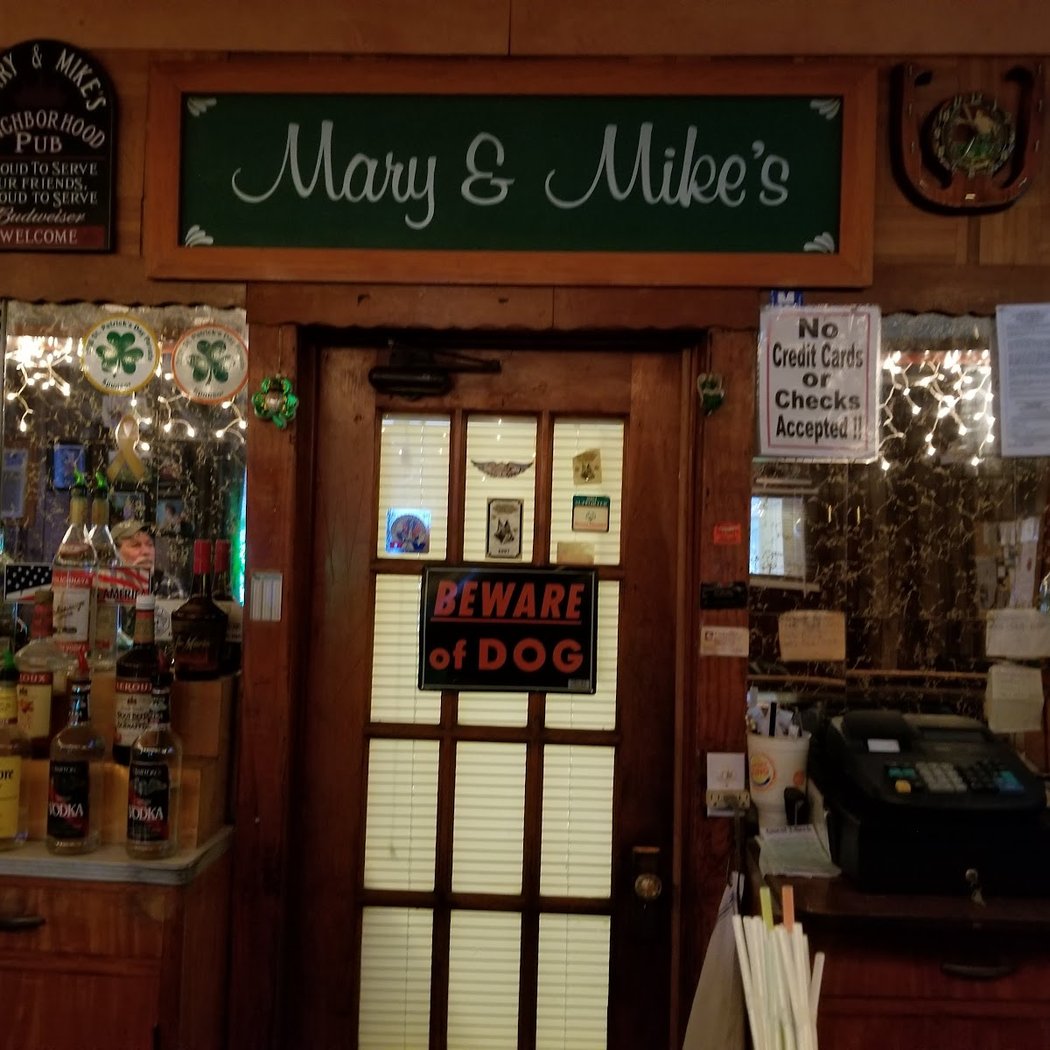 Mary & Mike's Bar & Restaurant 3