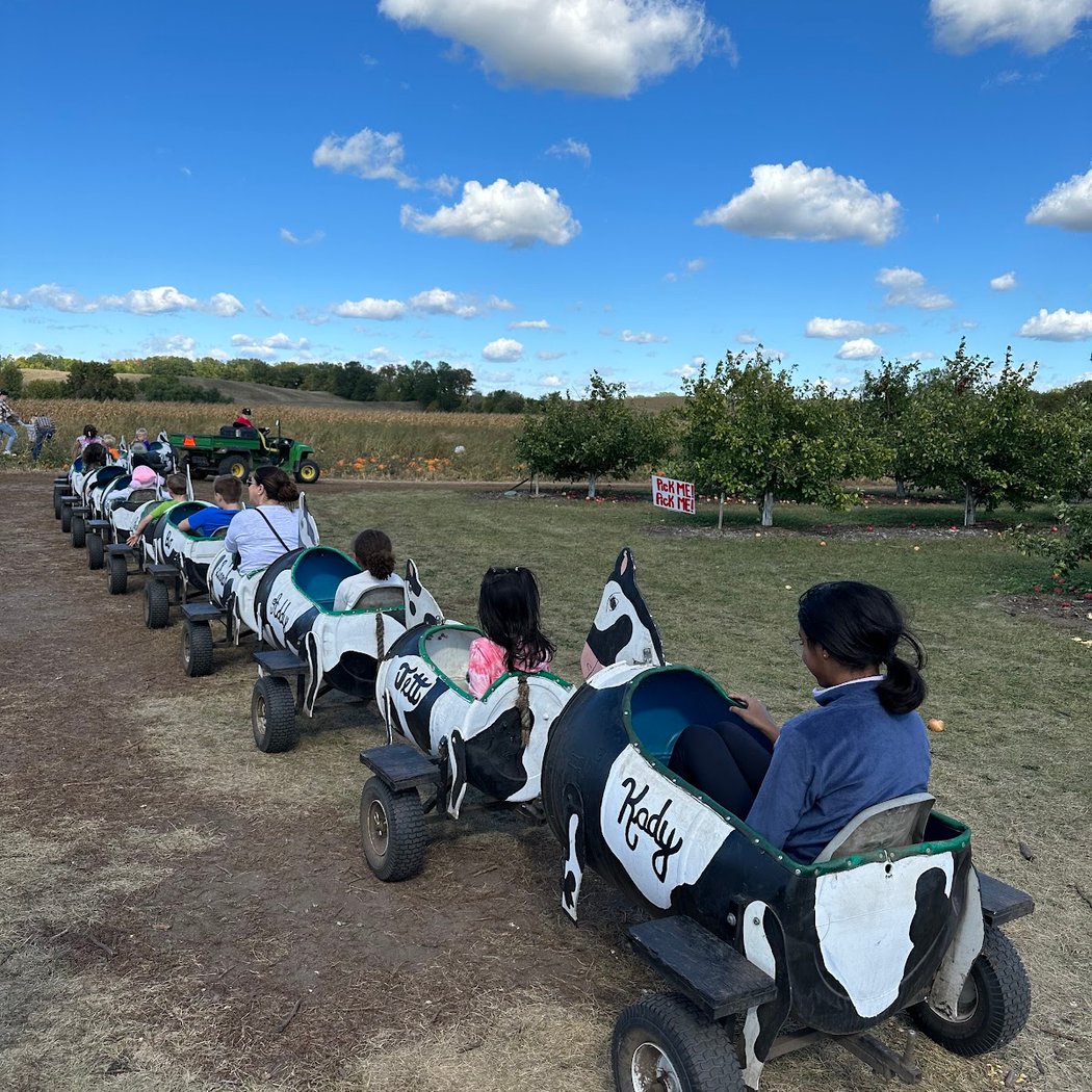 Apple Jack Orchards Fun Farm Weekends 3