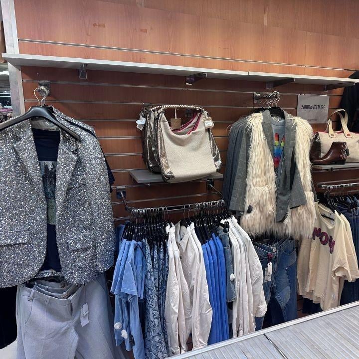 Degriffstock Aix-en-Provence - Vêtements 1