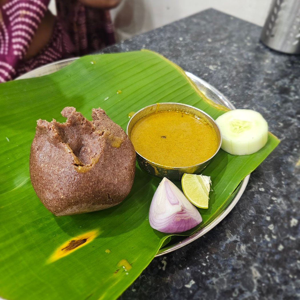 Sri Maruthi Non Veg Hotel 3