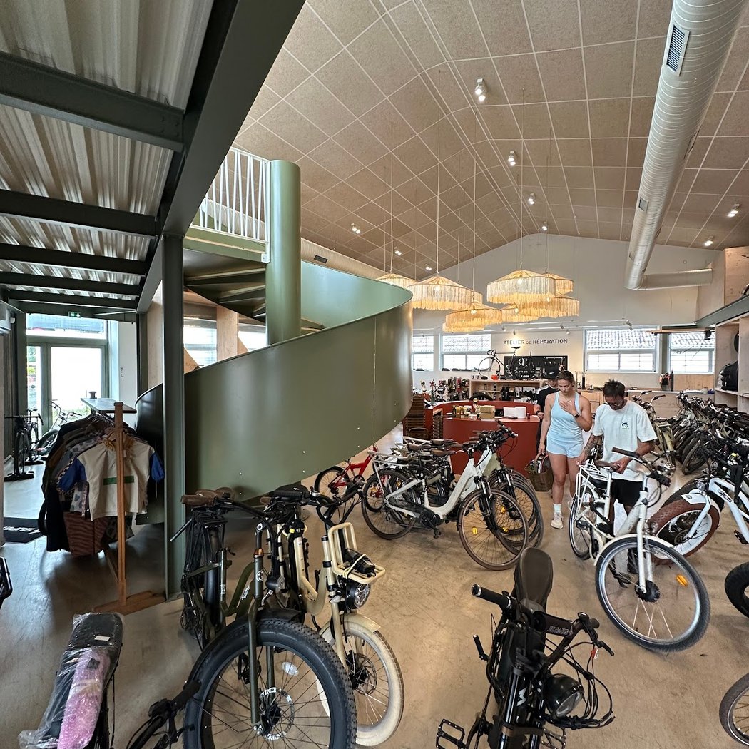 Bicicletta | Location vélo Anglet I Vendeur et Réparateur Super 73 Anglet 3