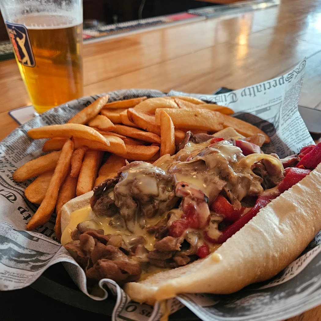 Nooch's Pub & Grill 3