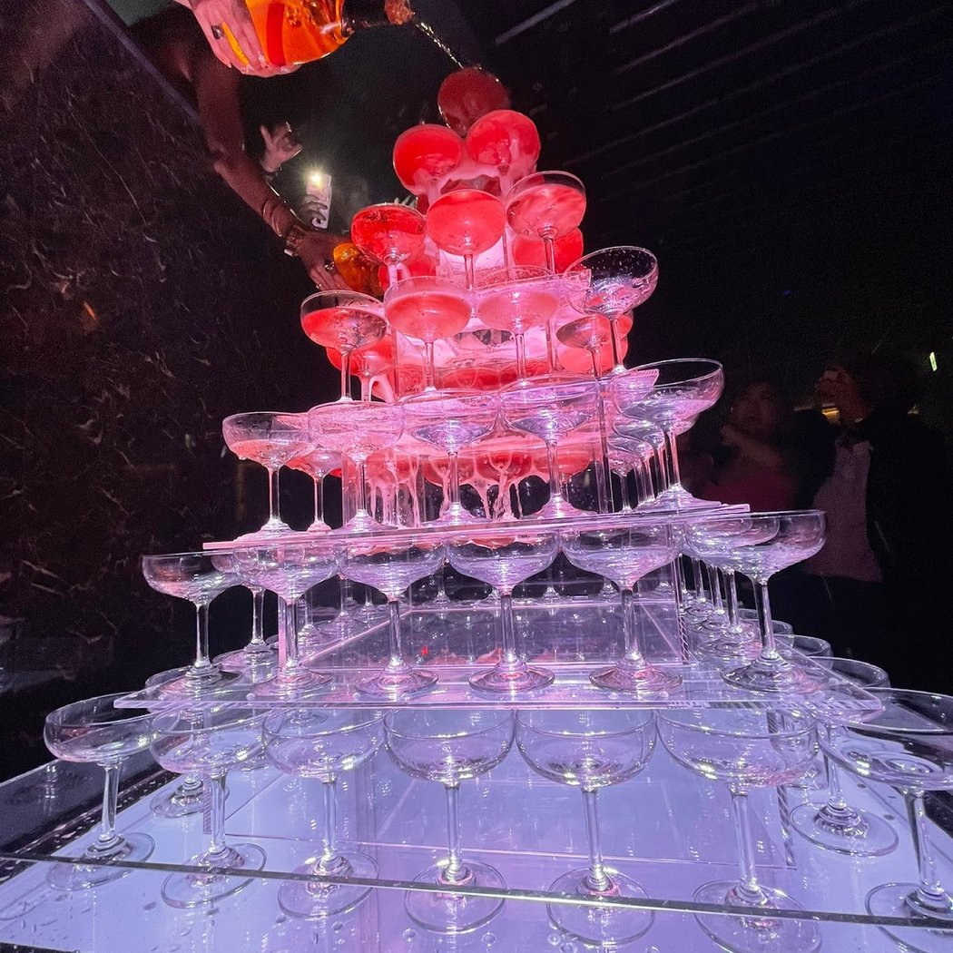 TK NIGHTCLUB 3