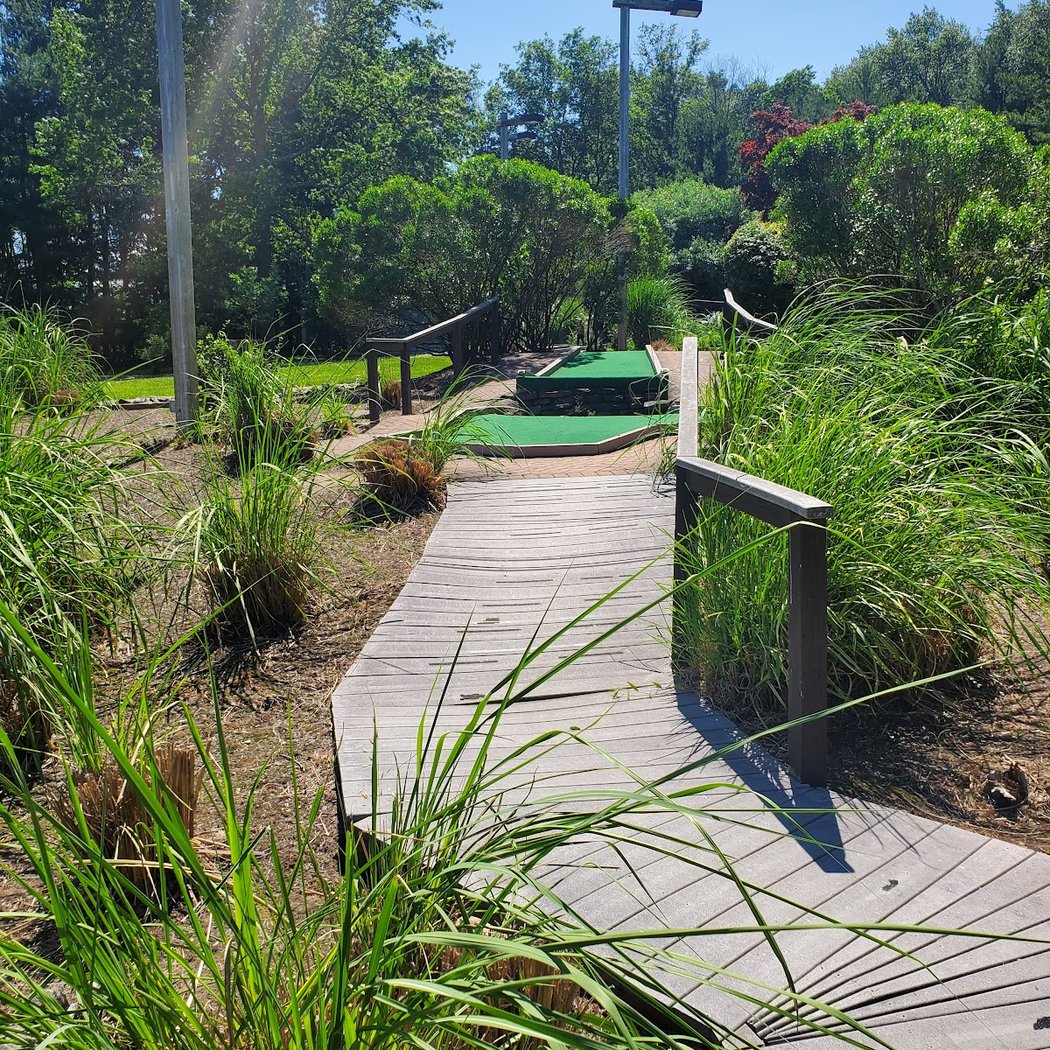 Pine Creek Miniature Golf 3