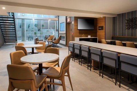 TownePlace Suites by Marriott New York Long Island City/Manhattan View 3