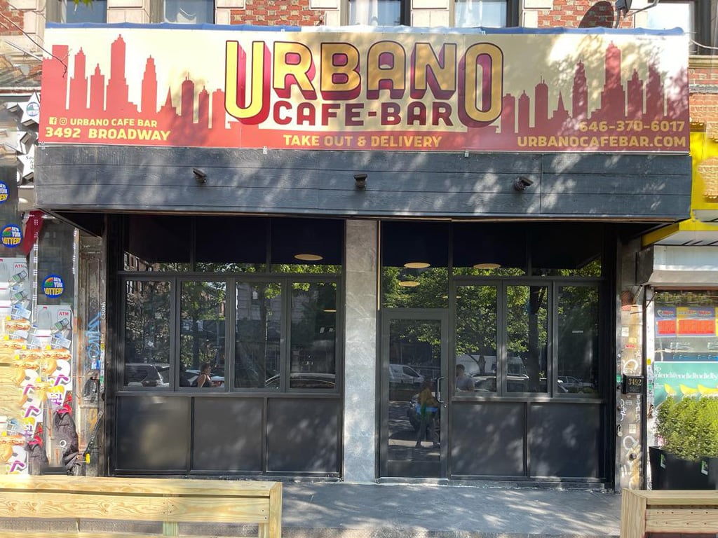 Urbano Cafe Bar 3