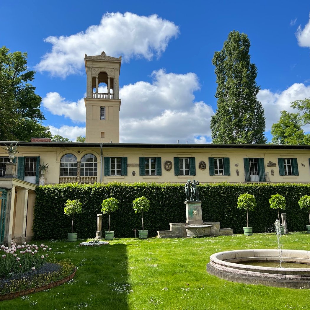 Glienicke Palace 2